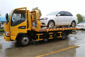 宜章附近拖车救援24小时服务热线